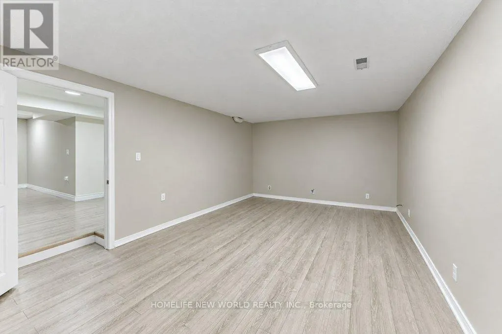 561 DANSBURY DRIVE