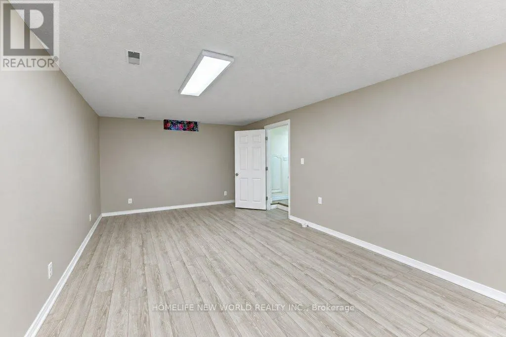 561 DANSBURY DRIVE