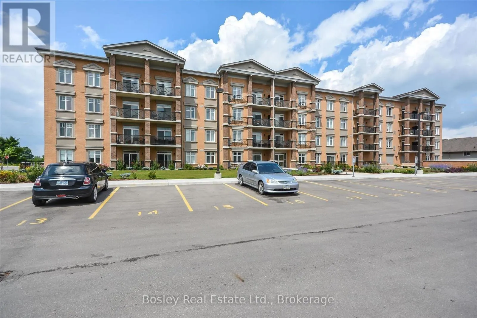 314 - 2 COLONIAL DRIVE #314