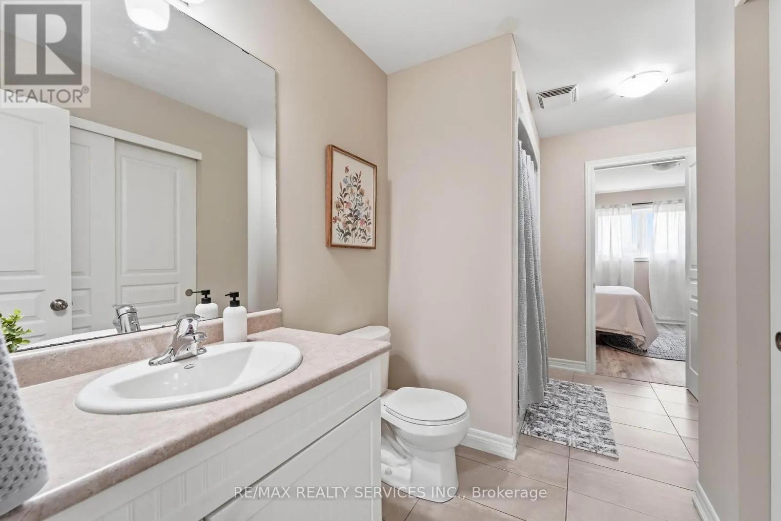 5 - 7768 ASCOT CIRCLE