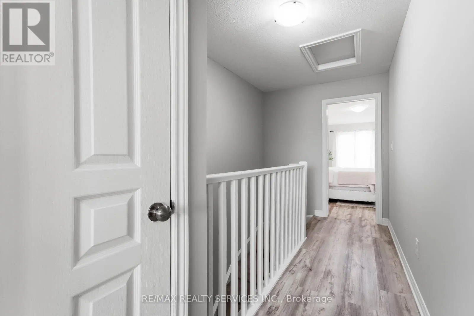 5 - 7768 ASCOT CIRCLE
