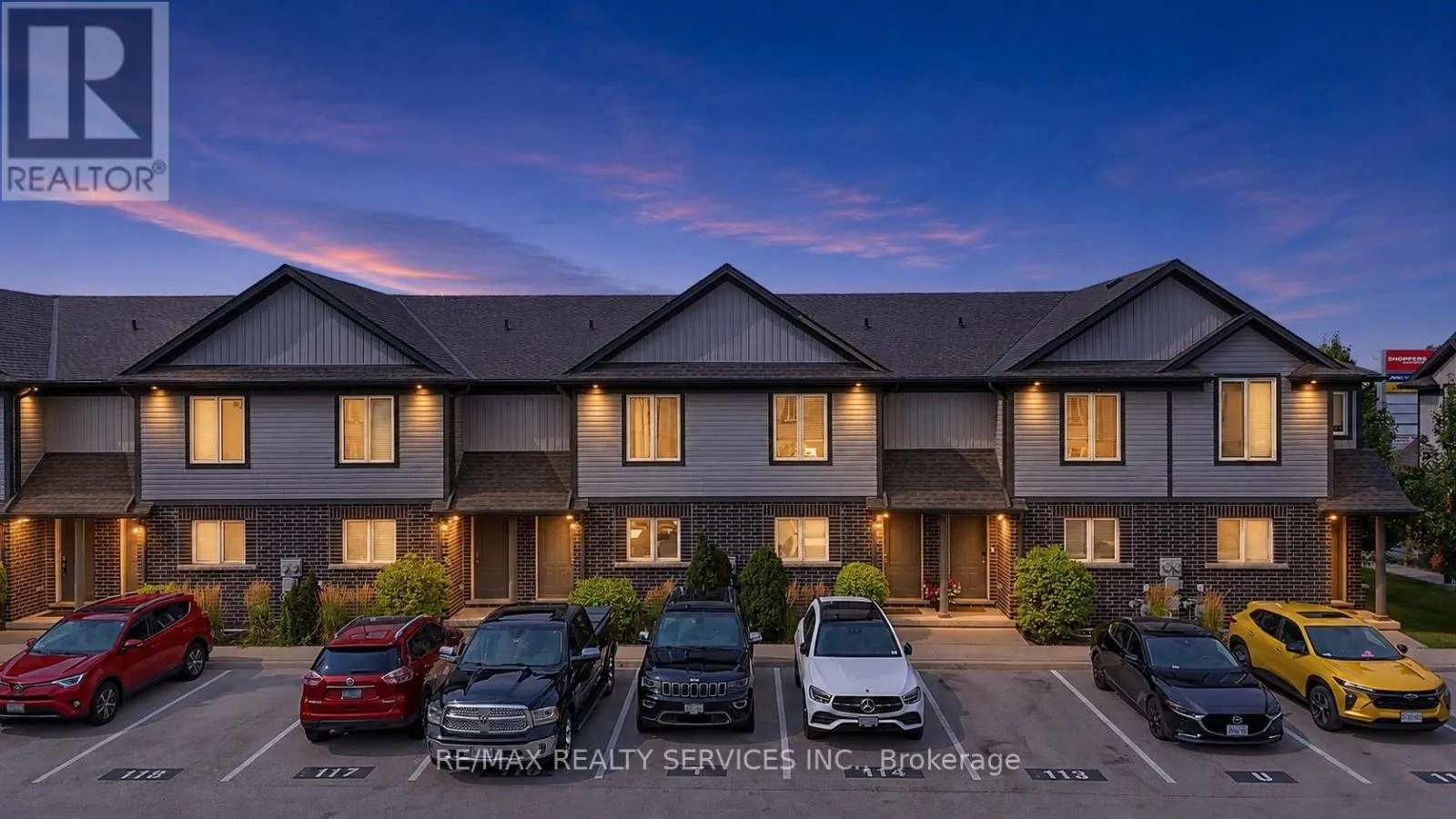 5 - 7768 ASCOT CIRCLE