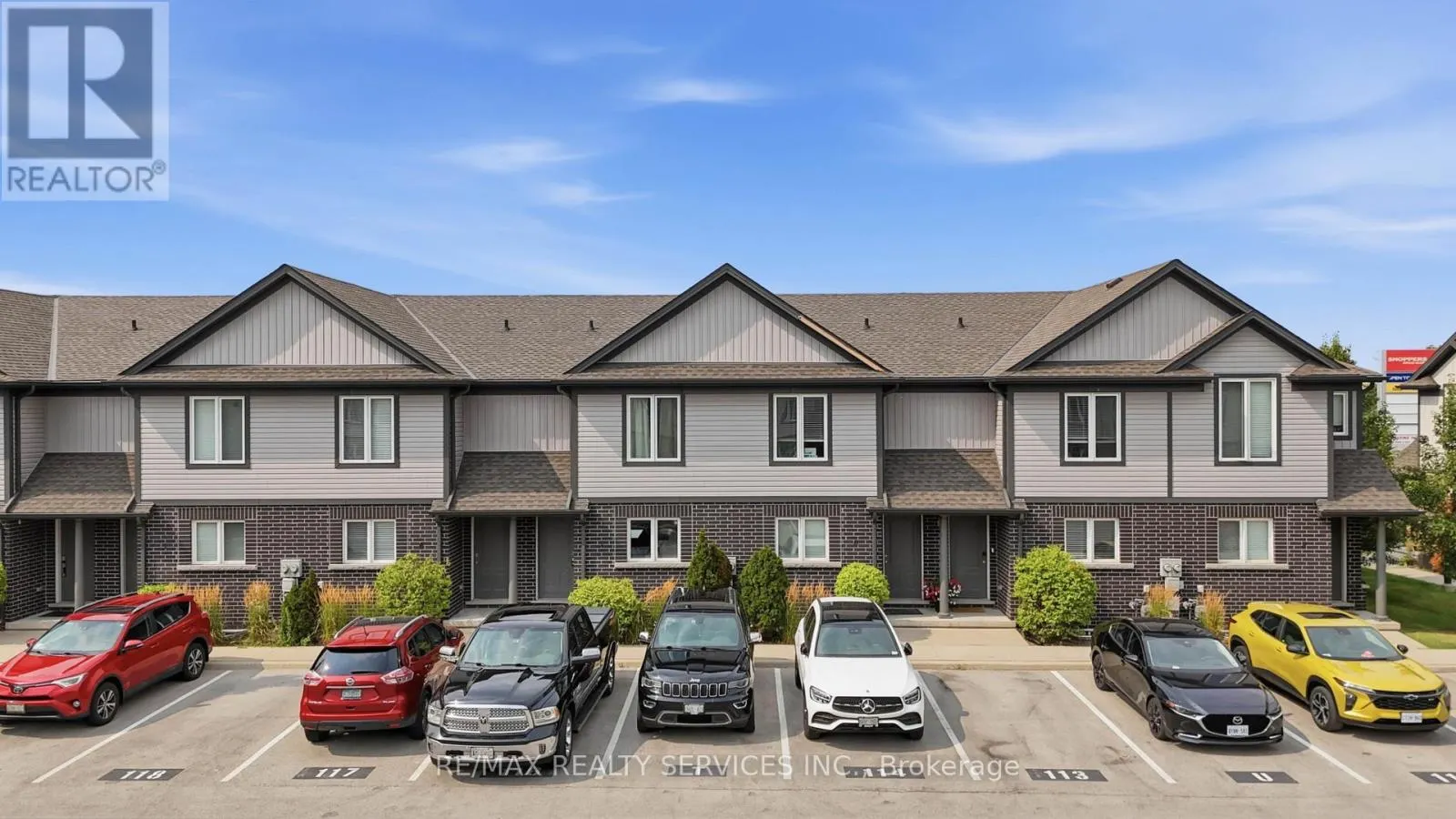 5 - 7768 ASCOT CIRCLE