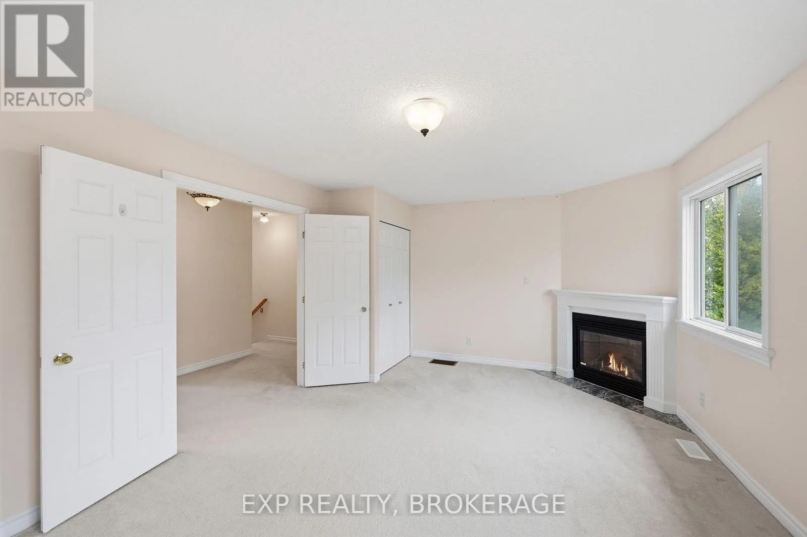 702 MACLEAN COURT