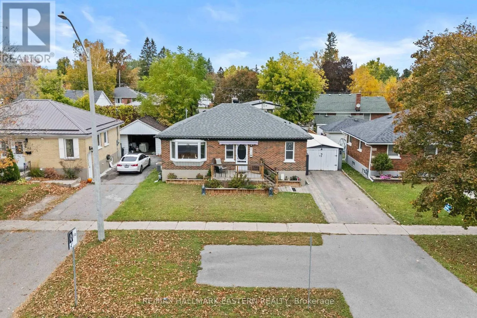 612 CRAWFORD DRIVE