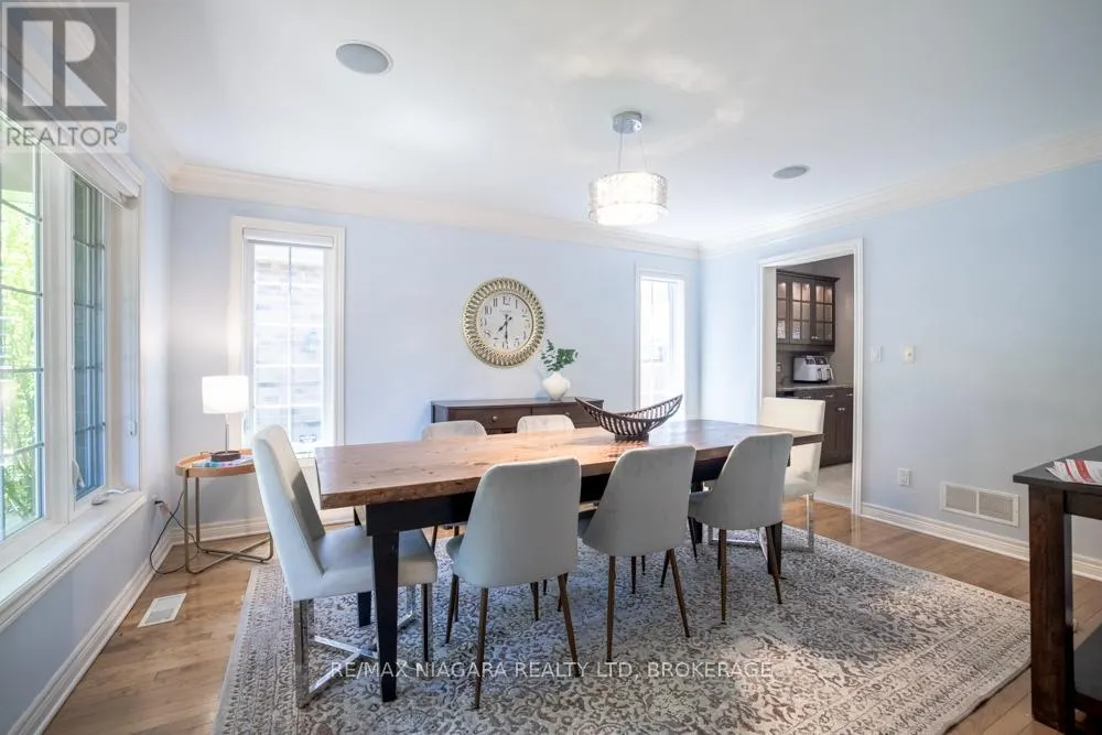 374 PELHAM ROAD