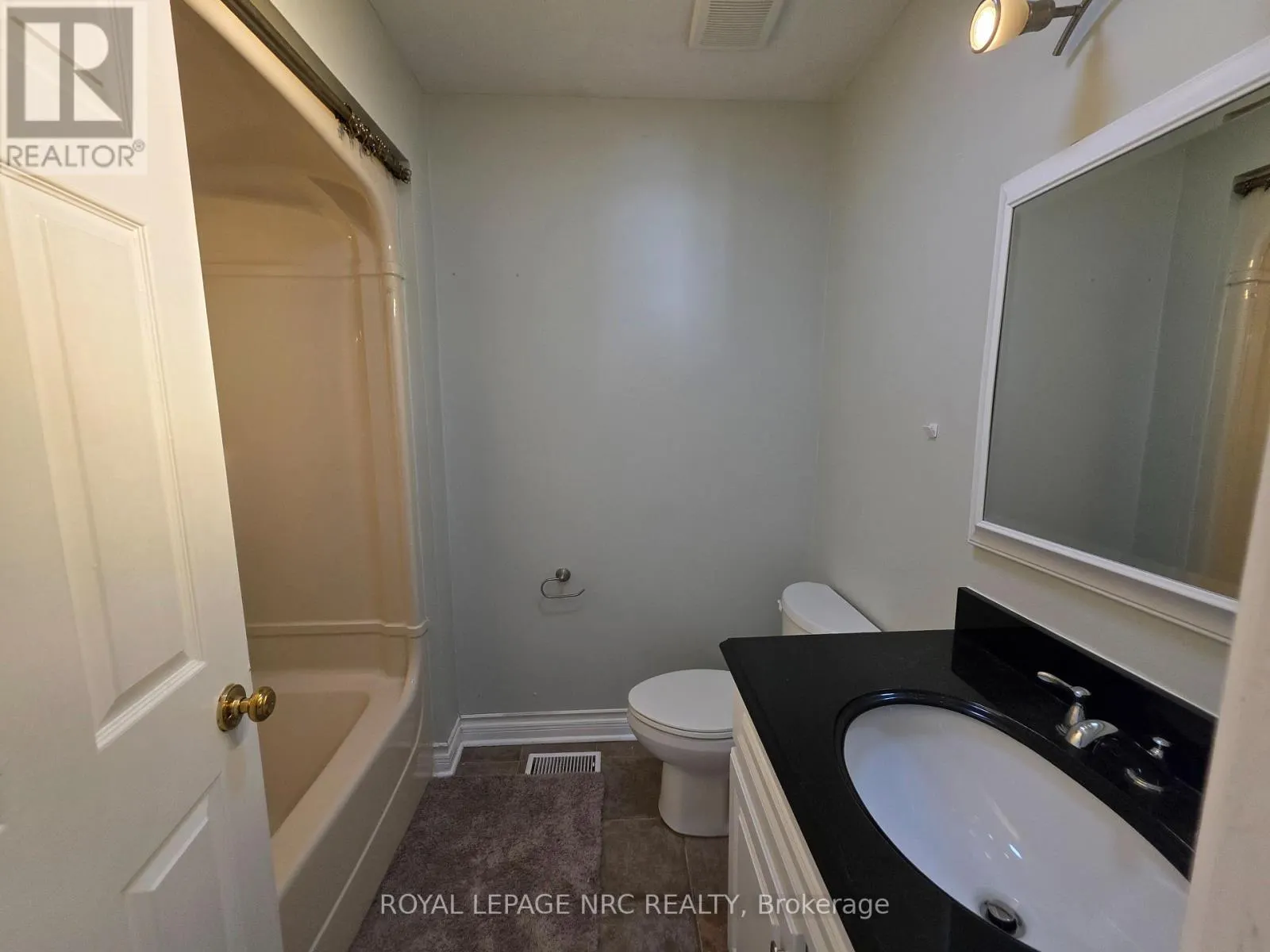 37 FOX TRAIL DRIVE