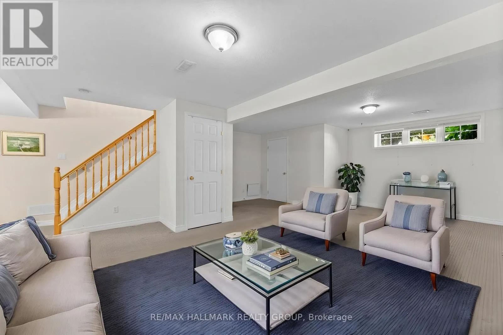 95 LLOYDALEX CRESCENT