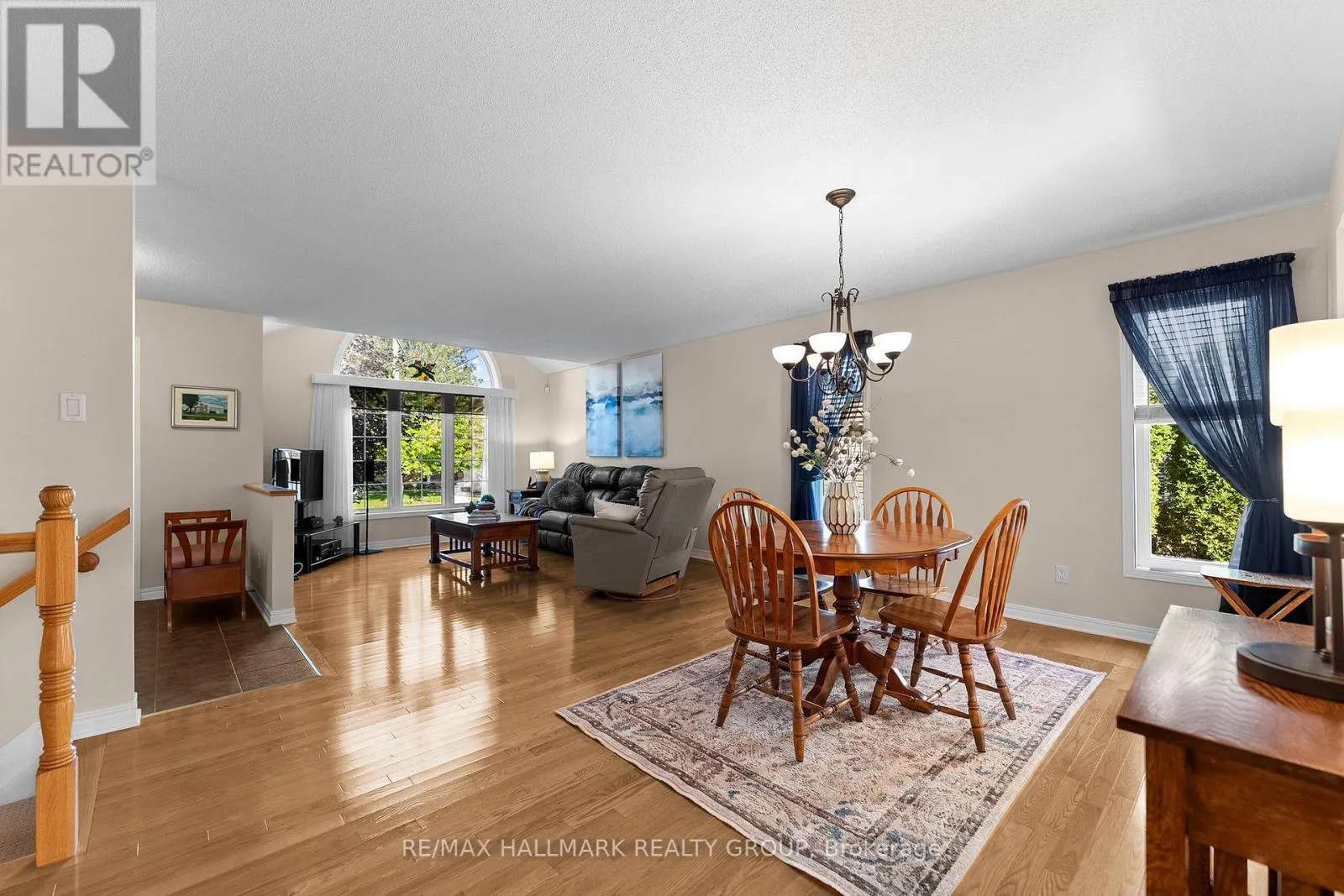 95 LLOYDALEX CRESCENT