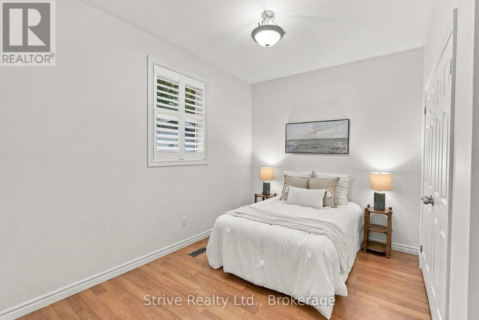 28 CLIFTON ROAD
