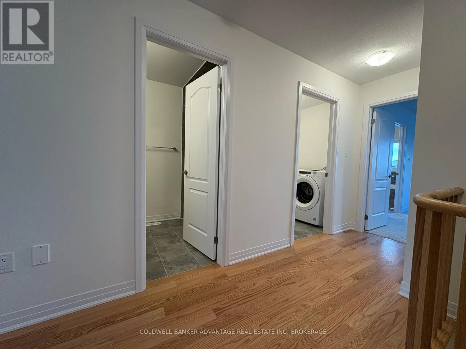 216 PORT CRESCENT