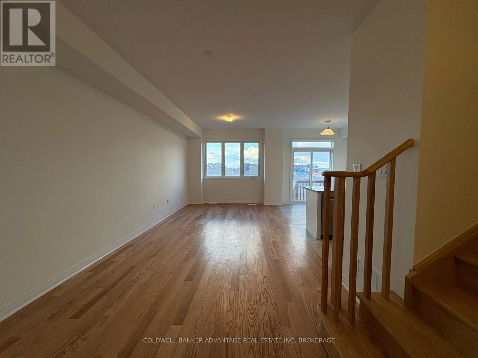 216 PORT CRESCENT