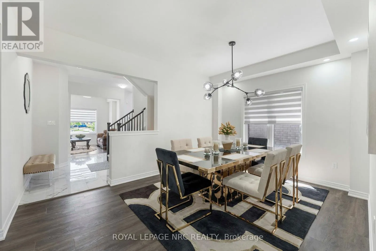 12 SWAN AVENUE