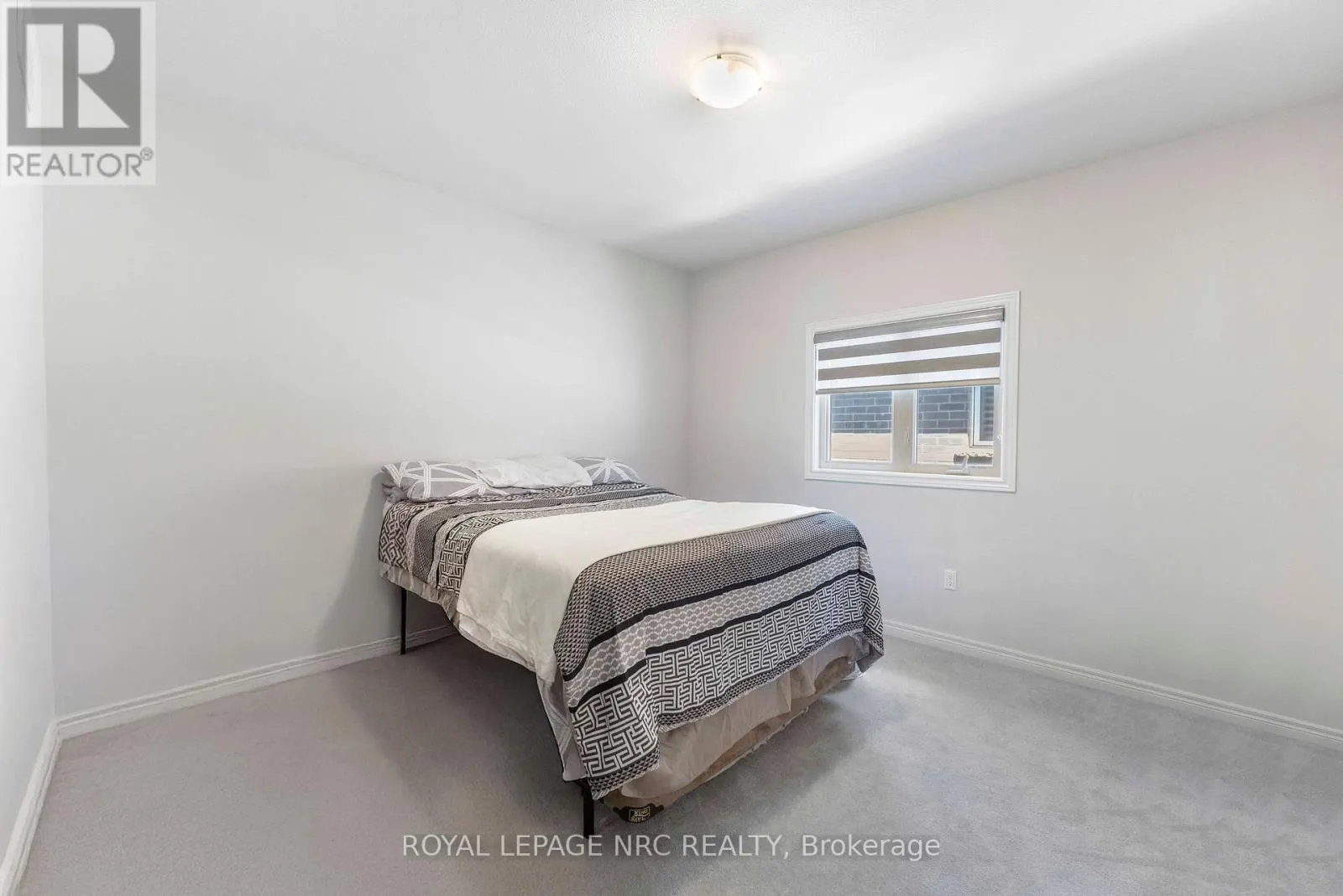 12 SWAN AVENUE