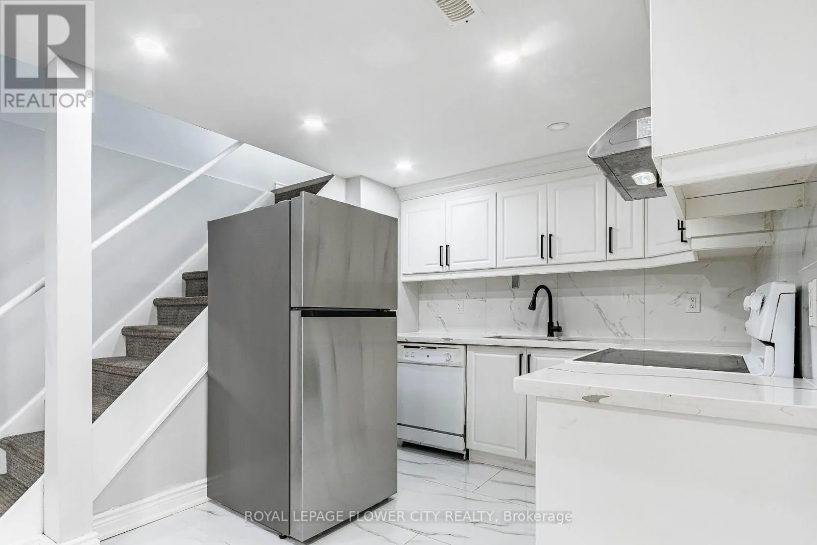 135 KEEFER ROAD