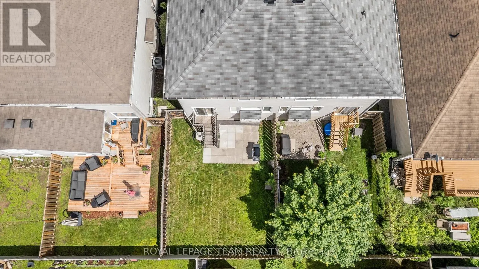 92 WOLFF CRESCENT