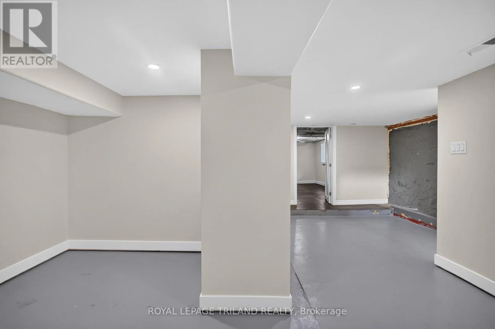 2.5 ANTRIM STREET