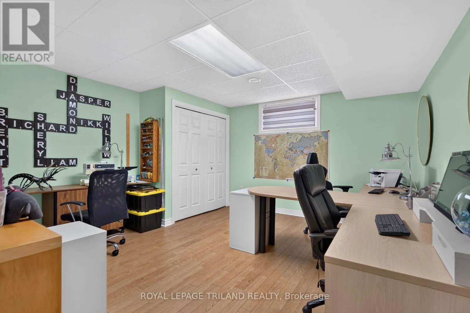 8578 VANCE DRIVE