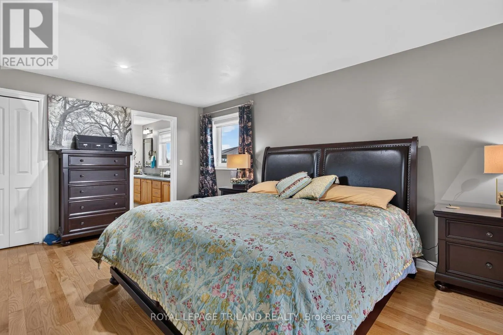 8578 VANCE DRIVE