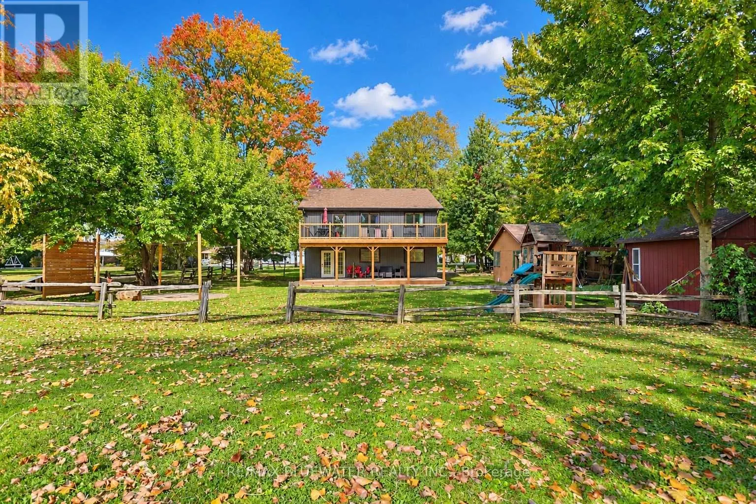8437 DEFORE DRIVE