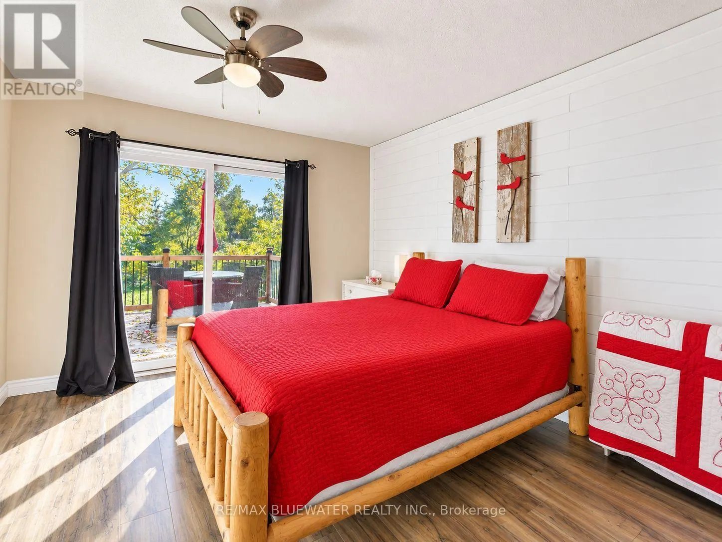 8437 DEFORE DRIVE