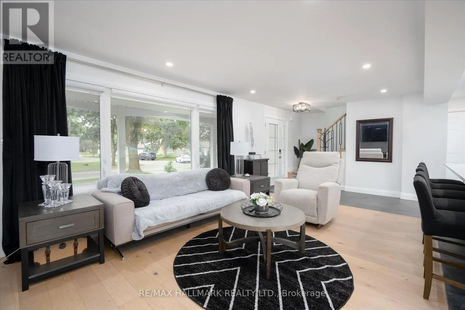 119 CHARLOTTE PLACE