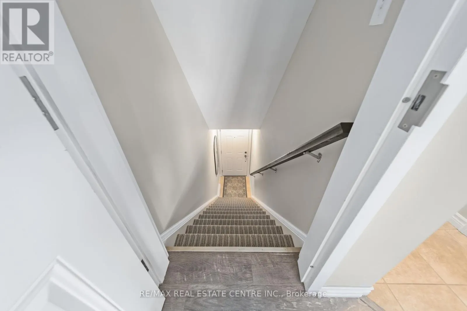 2A - 85 MULLIN DRIVE