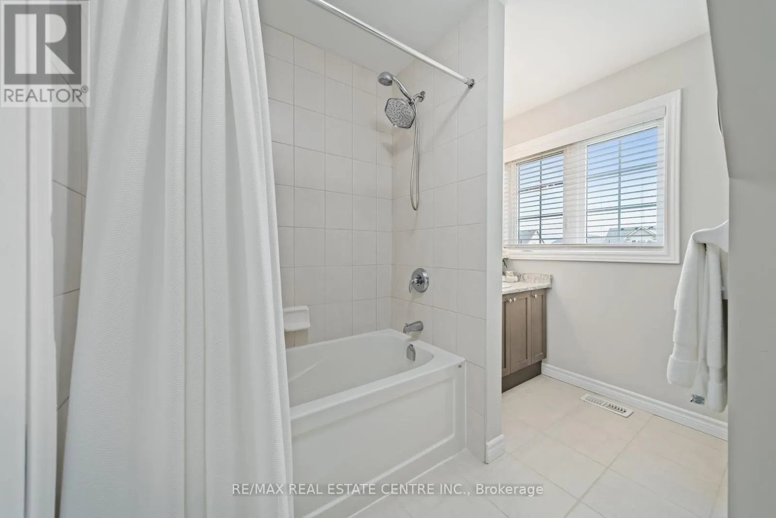 2A - 85 MULLIN DRIVE