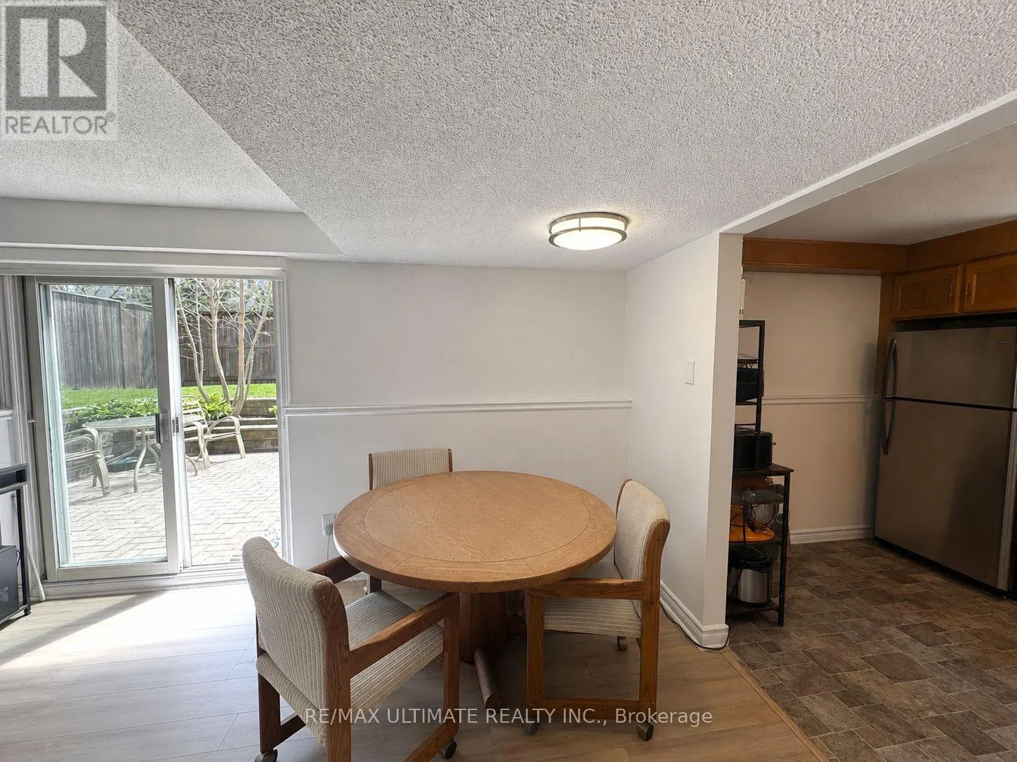 12 STONEY BROOK CRESCENT