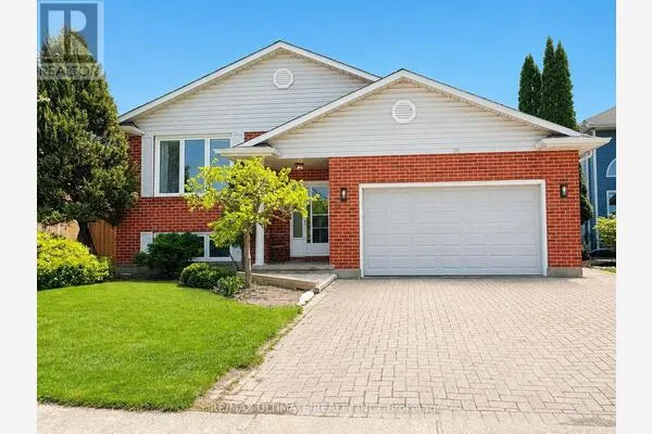 12 STONEY BROOK CRESCENT