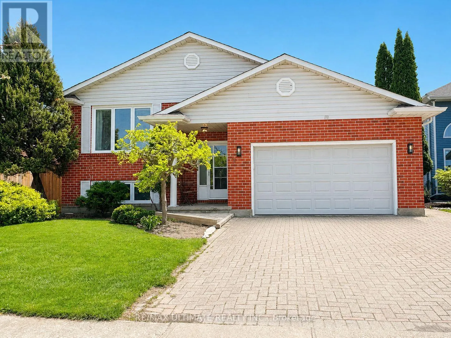 12 STONEY BROOK CRESCENT