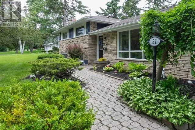 51 SELENA AVENUE