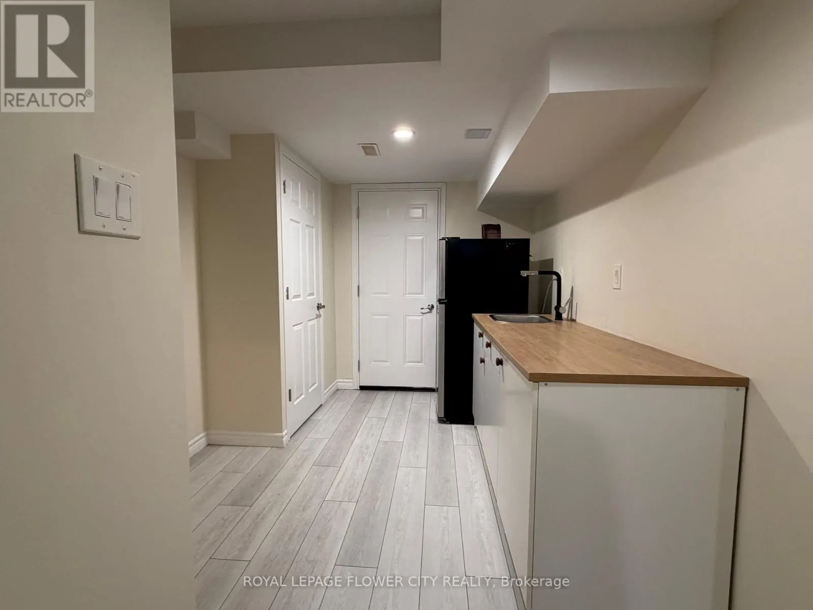 6 TARRISON STREET