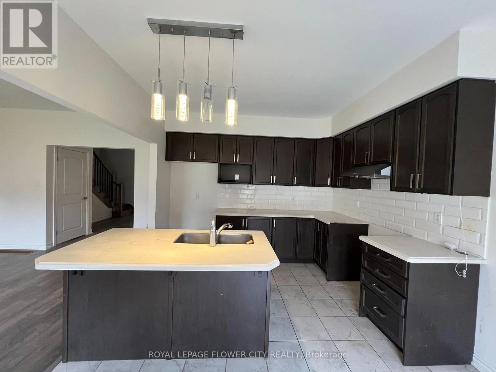 6 TARRISON STREET
