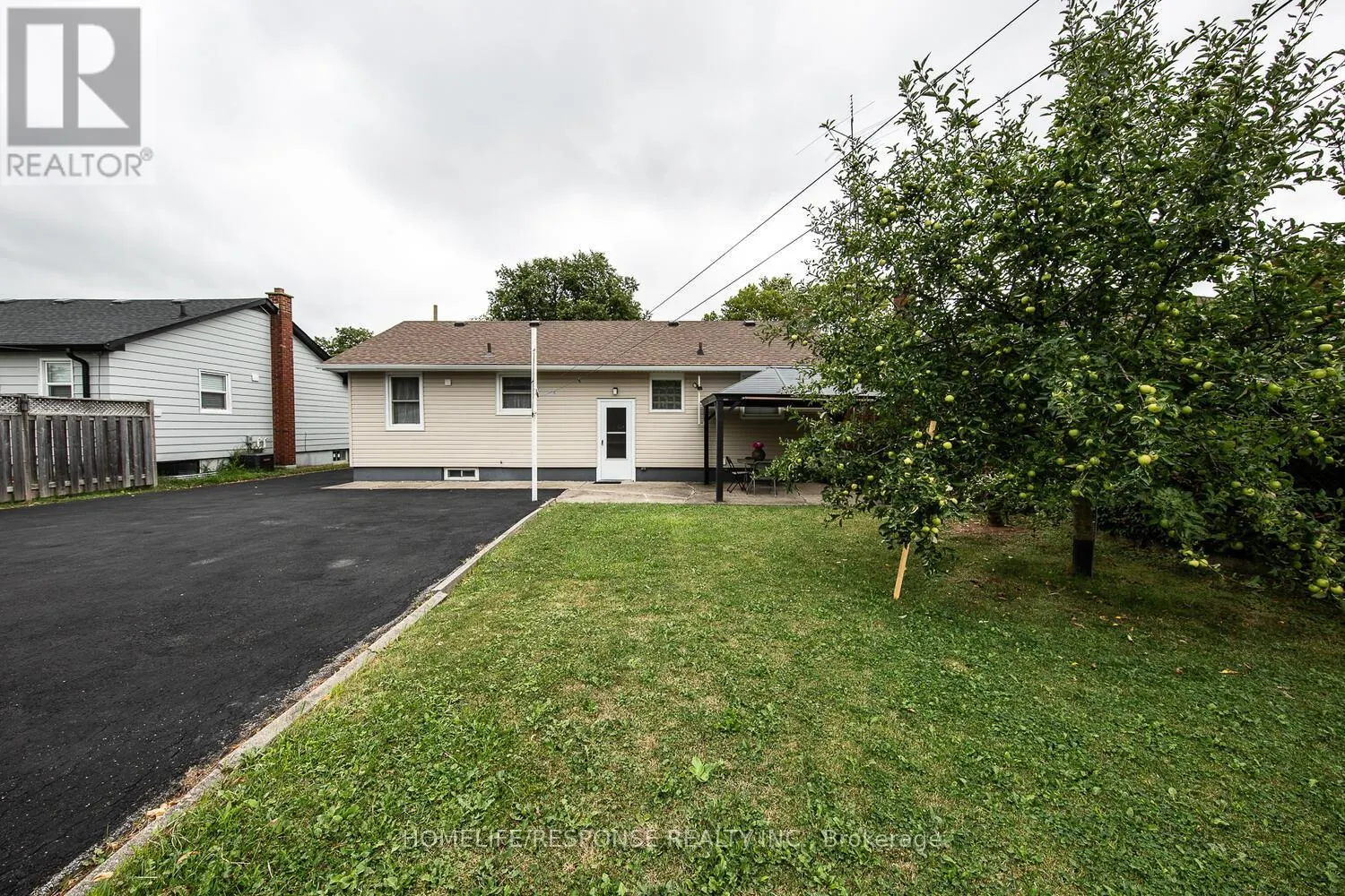 35 PARKDALE DRIVE