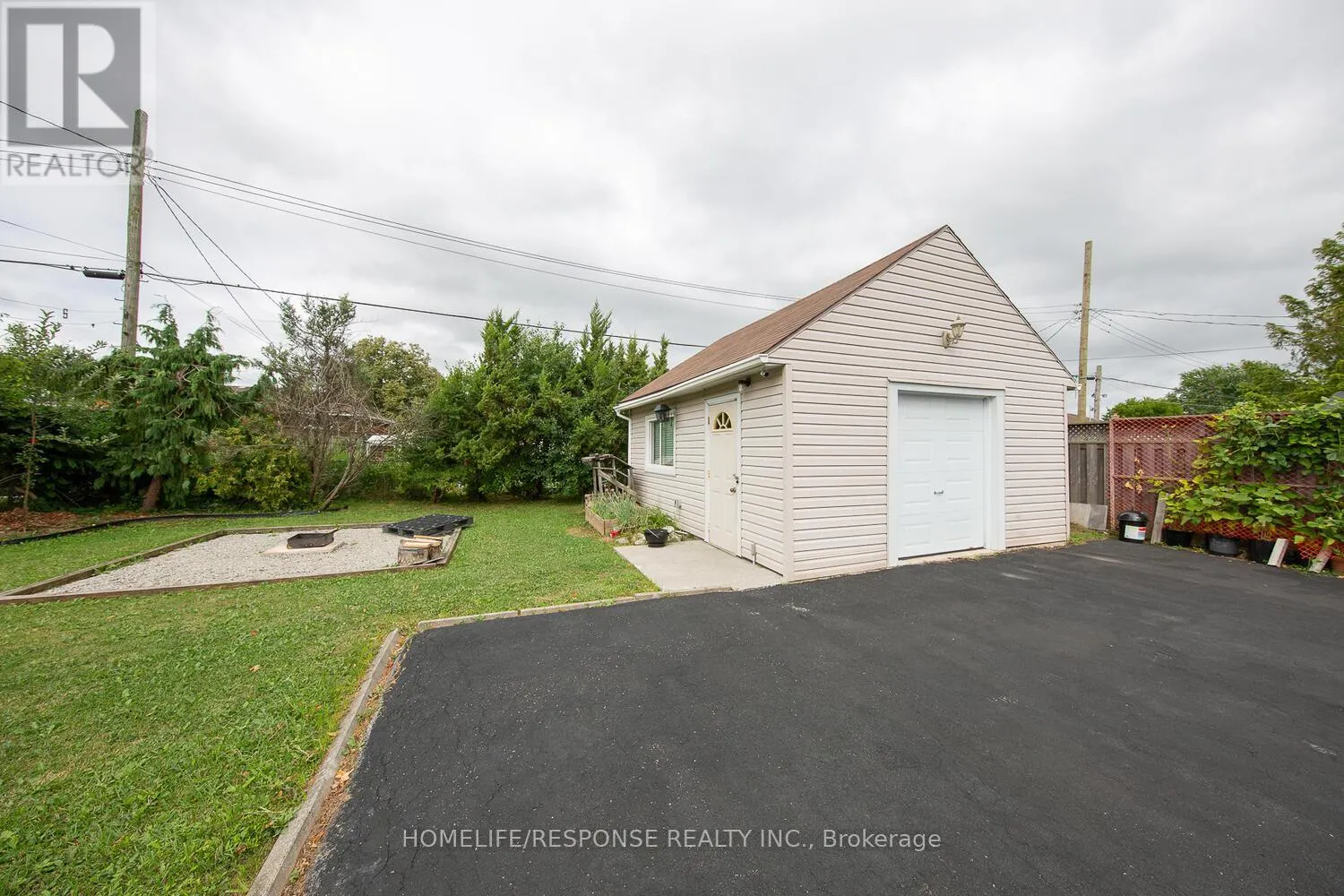 35 PARKDALE DRIVE