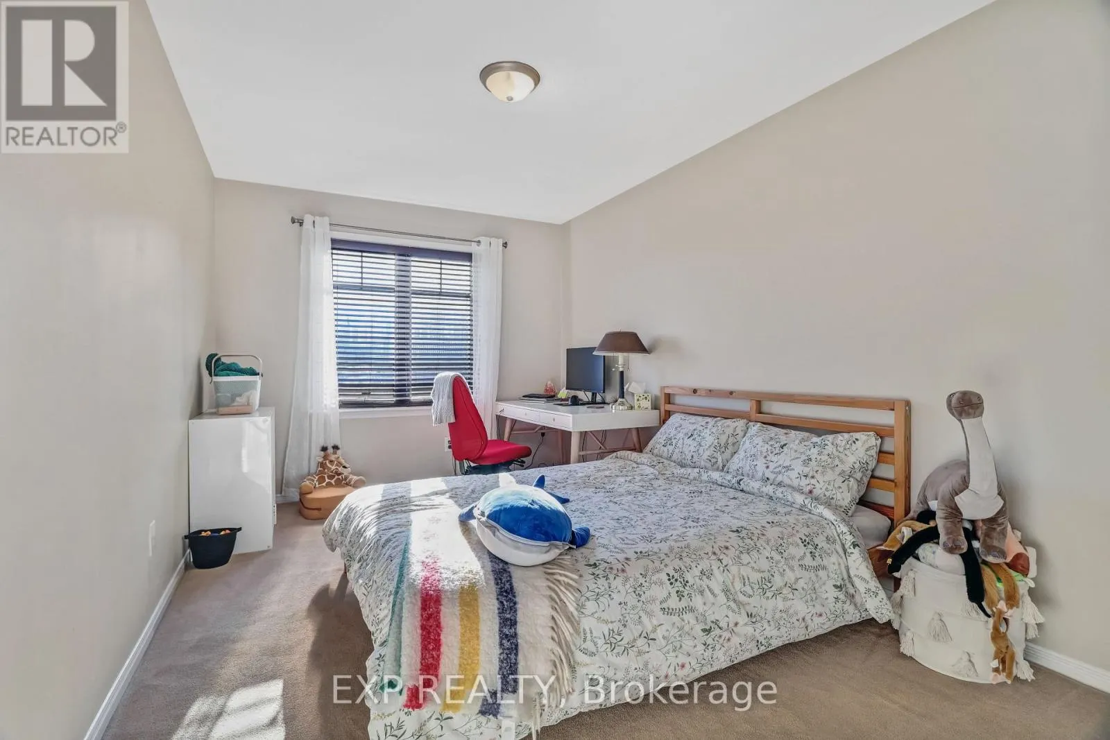371 ROYAL FERN WAY