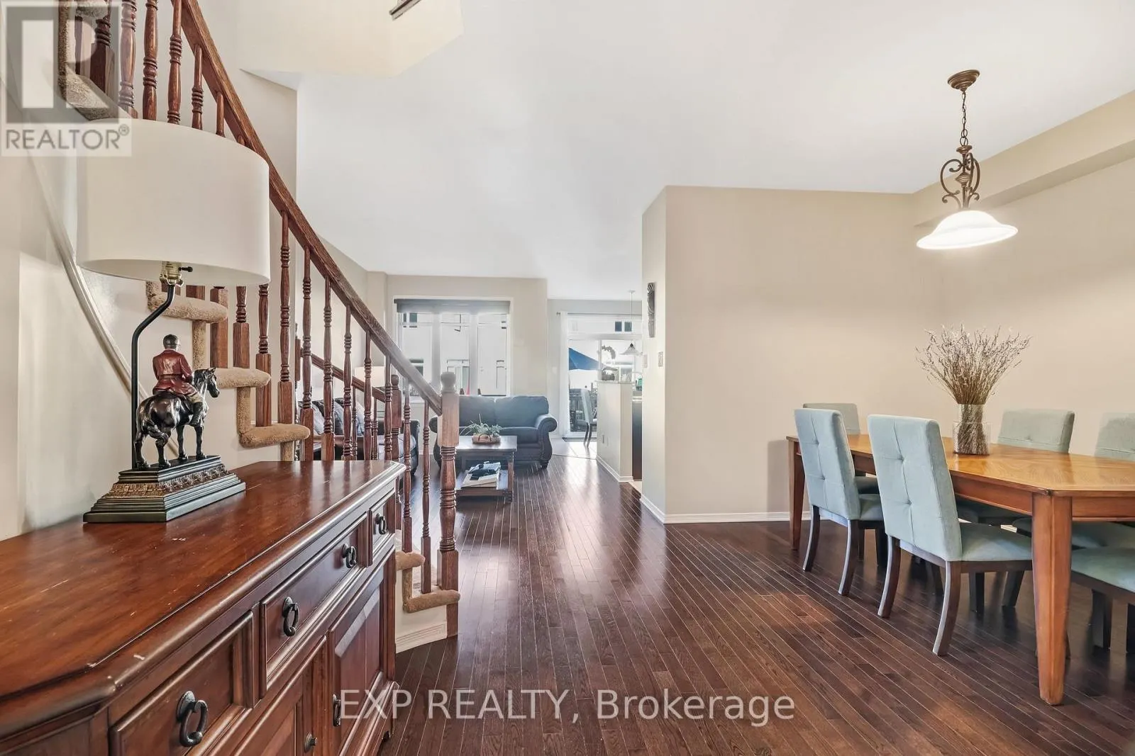 371 ROYAL FERN WAY