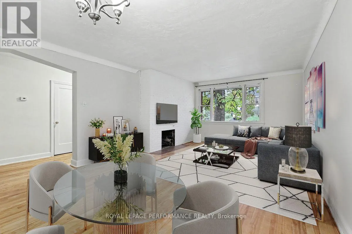 856 IROQUOIS ROAD