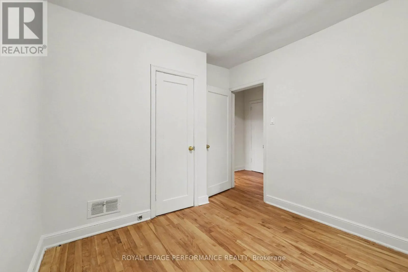856 IROQUOIS ROAD