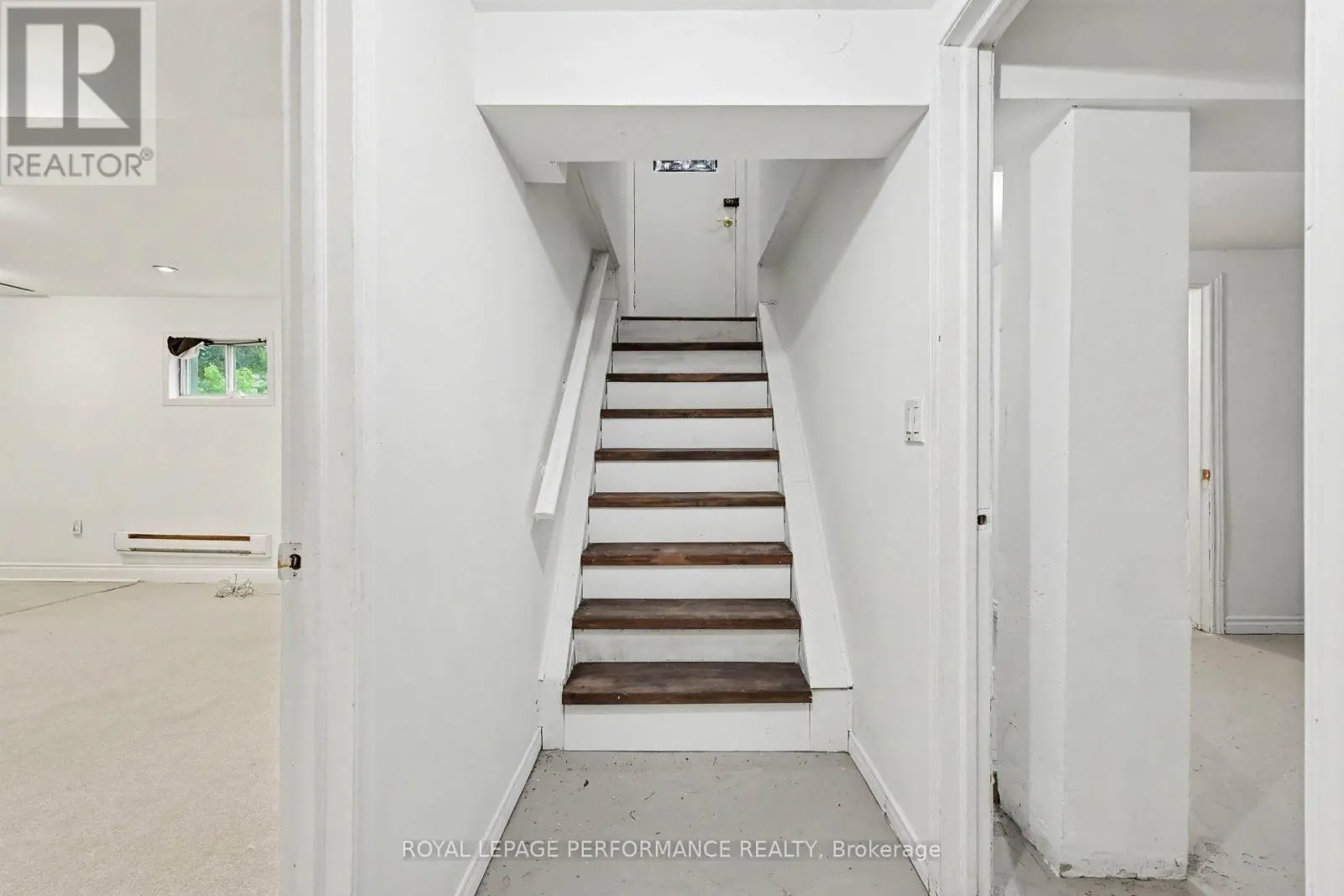 856 IROQUOIS ROAD