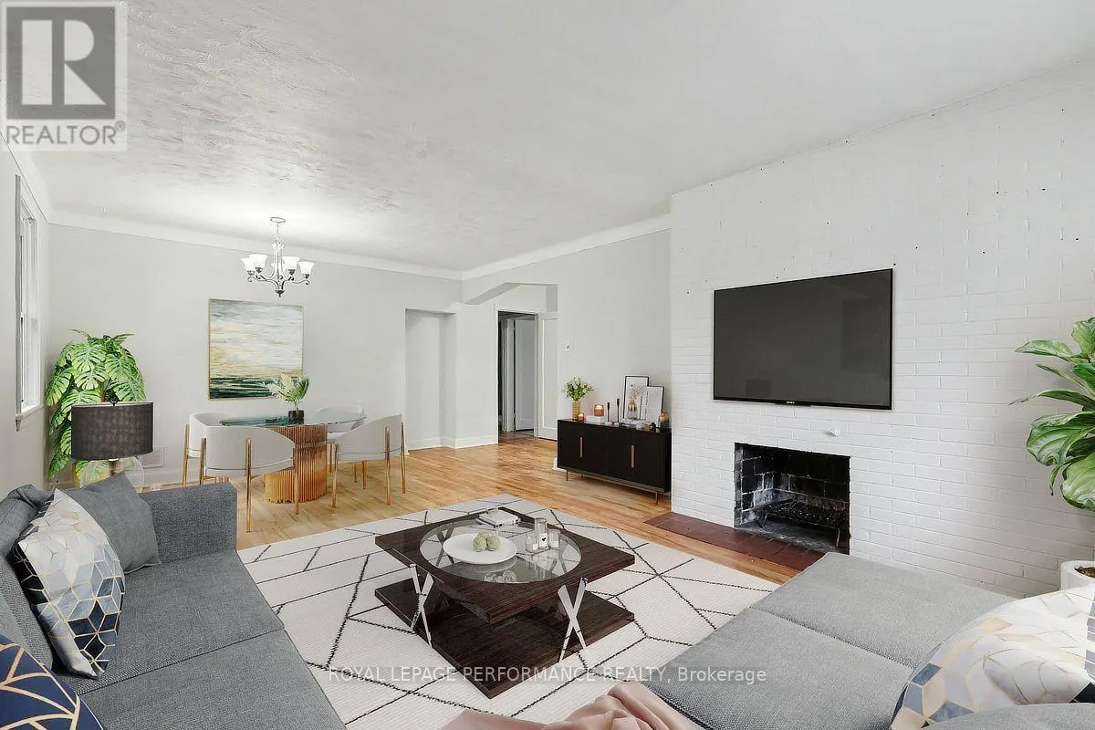 856 IROQUOIS ROAD