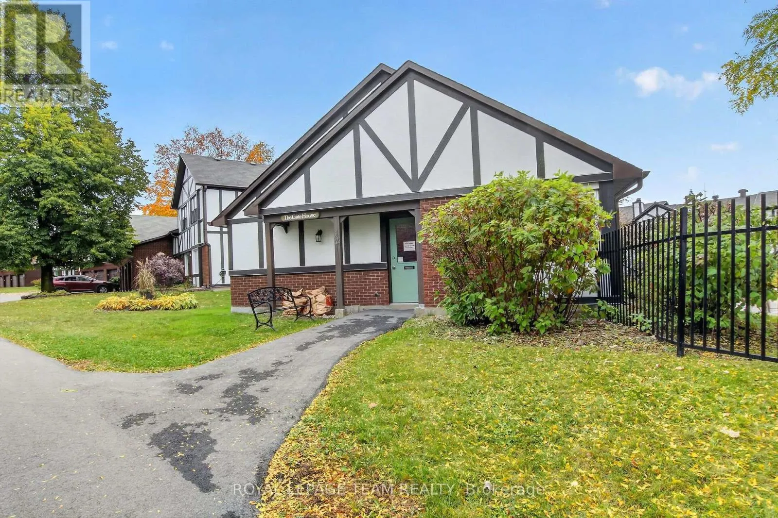 37C STONEHAVEN DRIVE