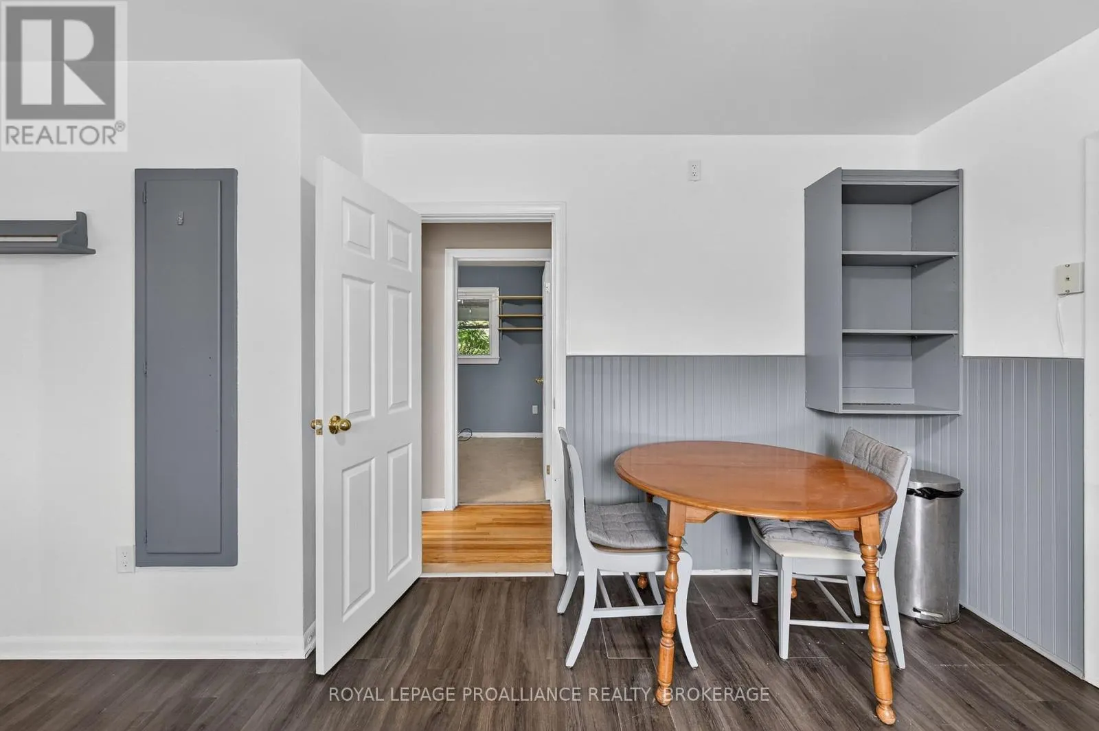 39 FAIRFIELD BOULEVARD