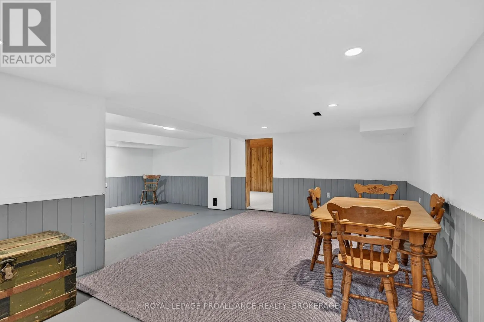 39 FAIRFIELD BOULEVARD