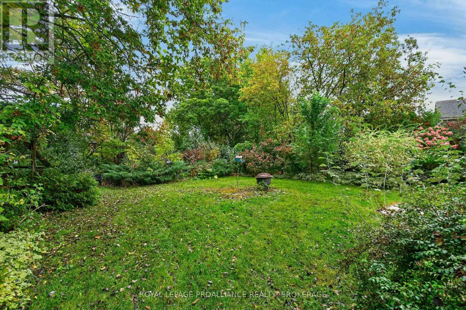 39 FAIRFIELD BOULEVARD