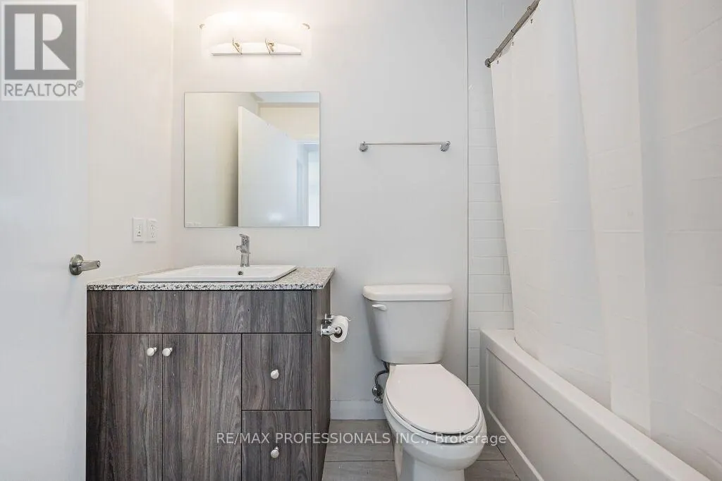 2504 - 60 CHARLES STREET W