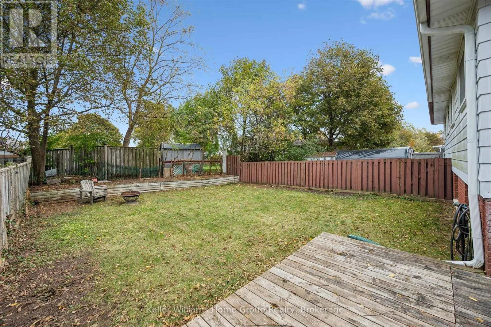 602 COLLEGE AVENUE W