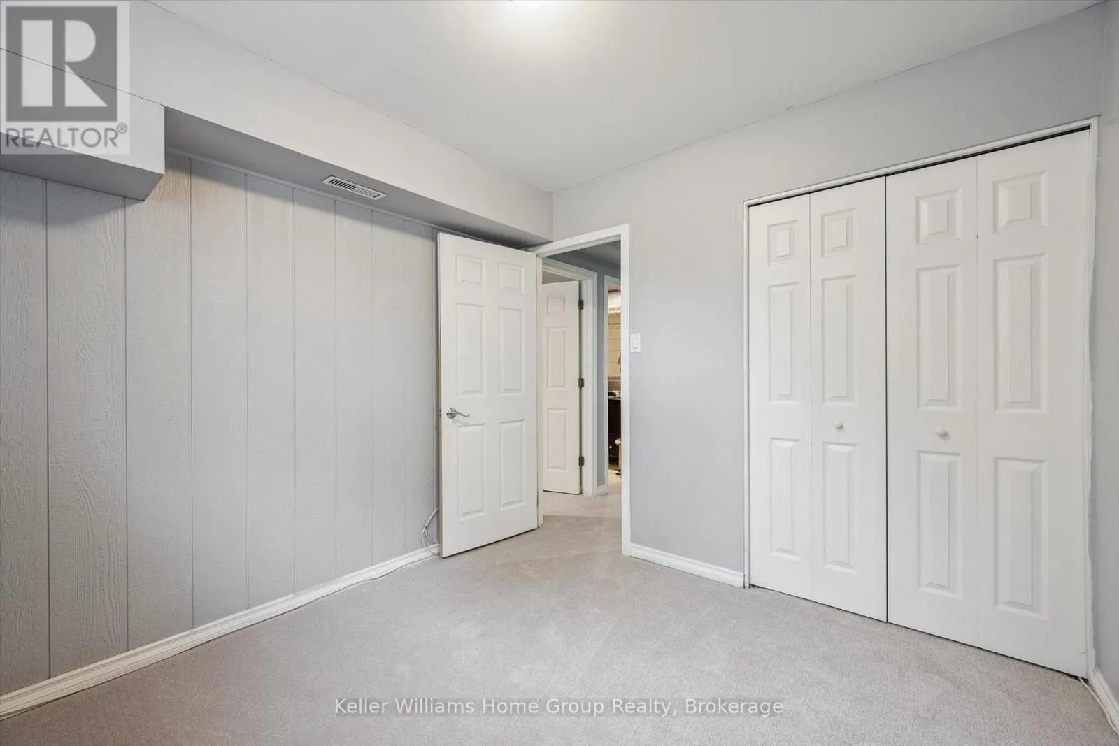 602 COLLEGE AVENUE W