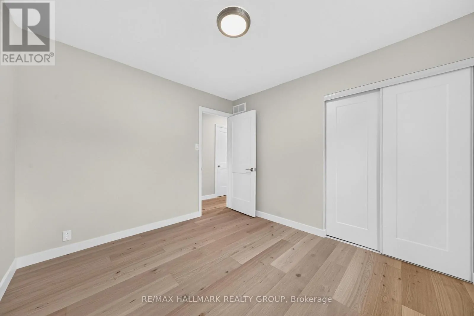 9 CLEADON DRIVE